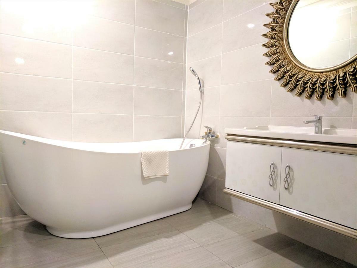 Serviced Apartments @ Times Square Kuala Lumpur Ngoại thất bức ảnh
